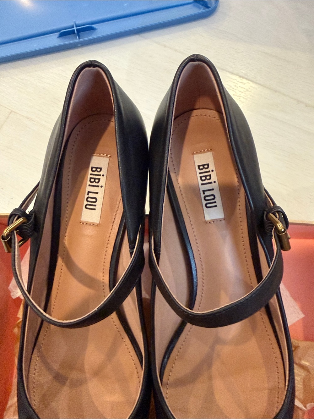 Bibi Lou Black Leather Pointed Mary Jane Pumps with Gold Bit - Picture 8 of 10